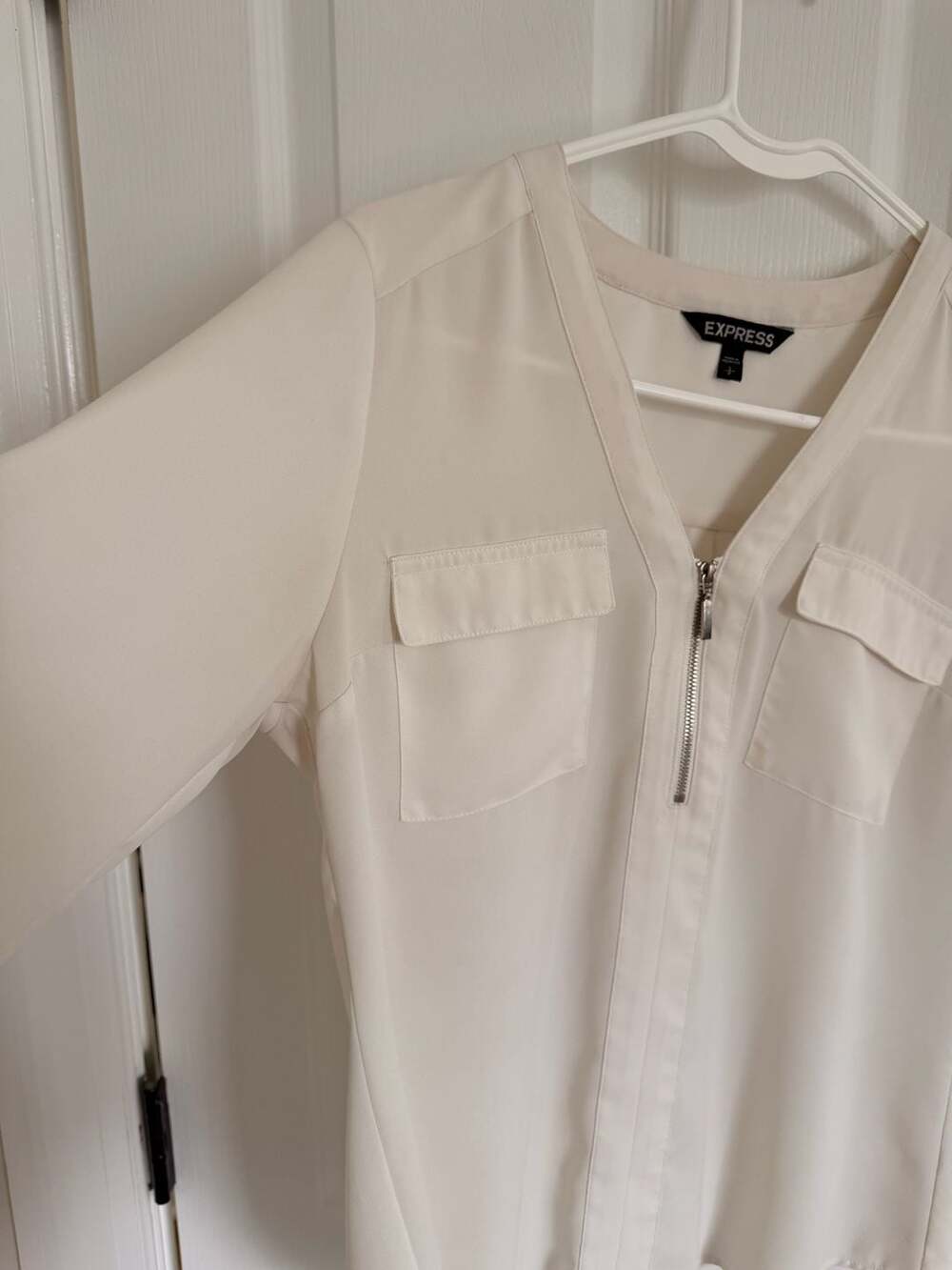 Express Women's Size S White Zip Front Long Sleeve Blouse - Picture 6 of 6